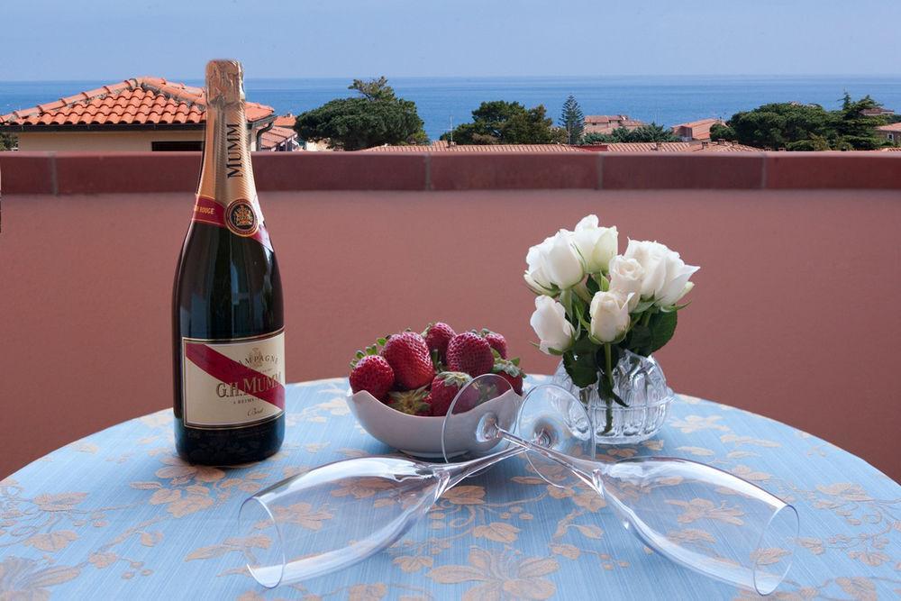 Swiss International Hotel Elba - Il Magnifico Marciana Marina (Isola d'Elba) Exterior foto